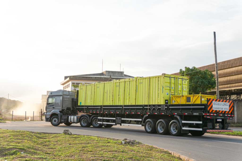 Loquen log truck